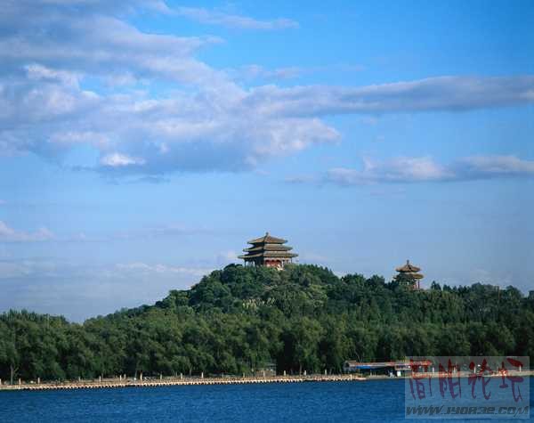 012[1].jpg